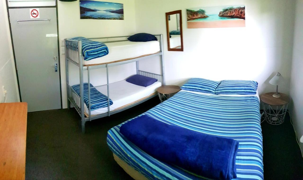 Happy Apple Backpackers Hostel Motueka Phòng bức ảnh